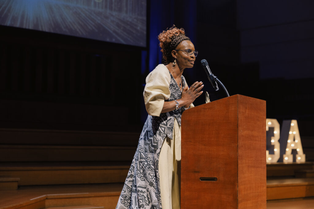 yves marina gnahoua aux golden afro artistic awards 2025